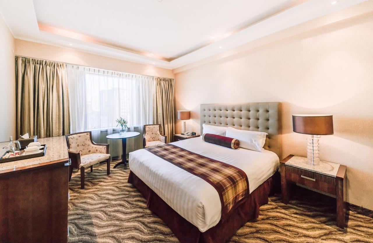 Chinggis Khaan Hotel Ulaanbaatar Exterior photo